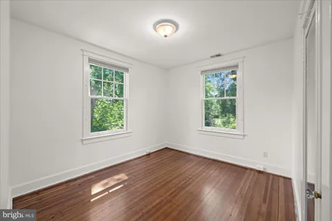 $1,050,000 | 3810 Dresden Street, Kensington, MD 20895