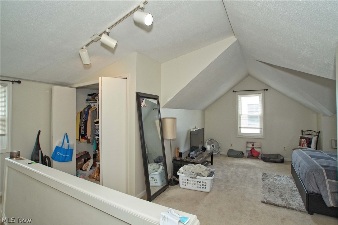 4218 Ellison Road Cleveland, OH 44121 - Photo 21 of 31