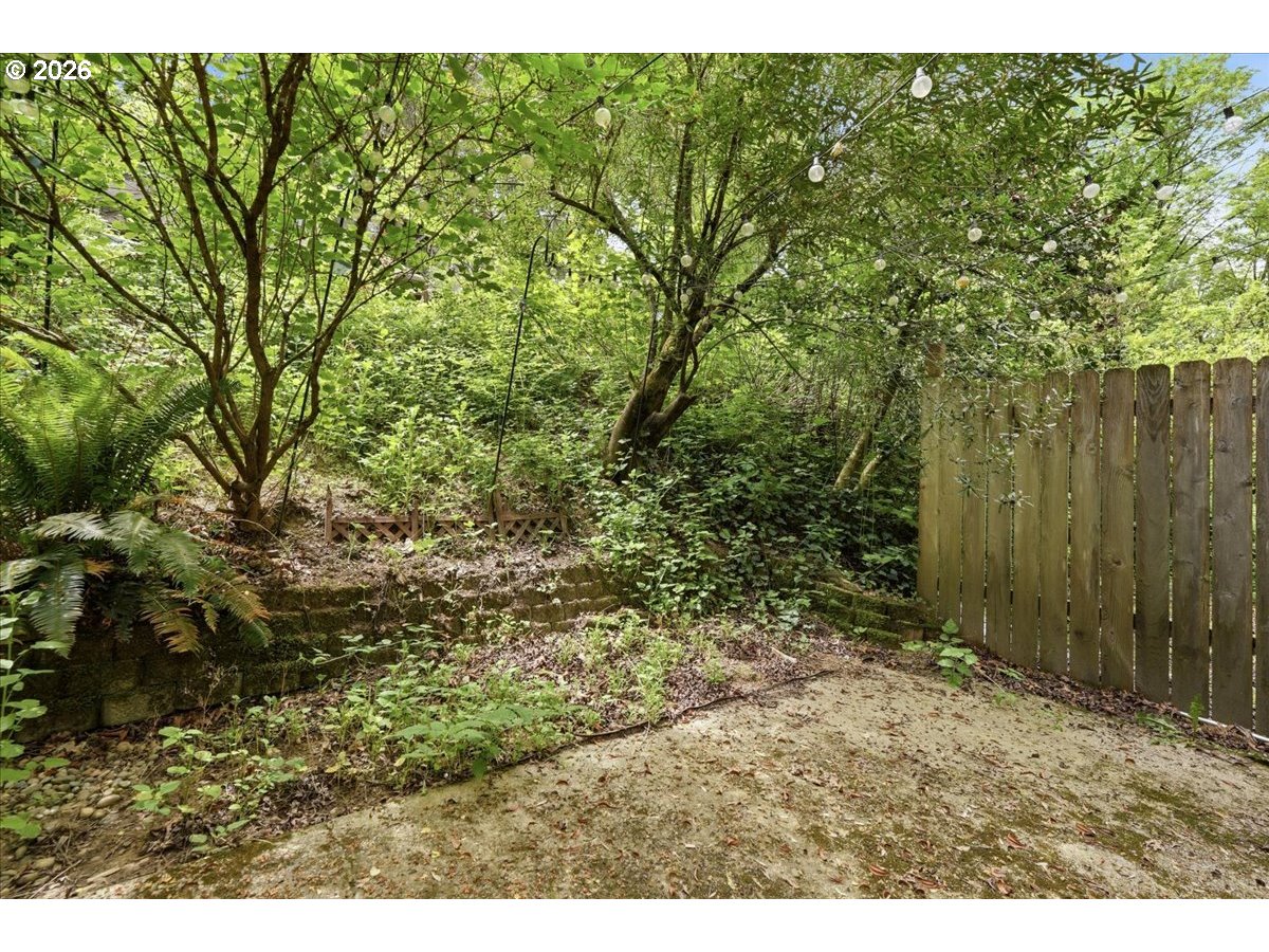 5503 Southwest Multnomah Boulevard Portland, OR 97219 - Photo 25 of 28