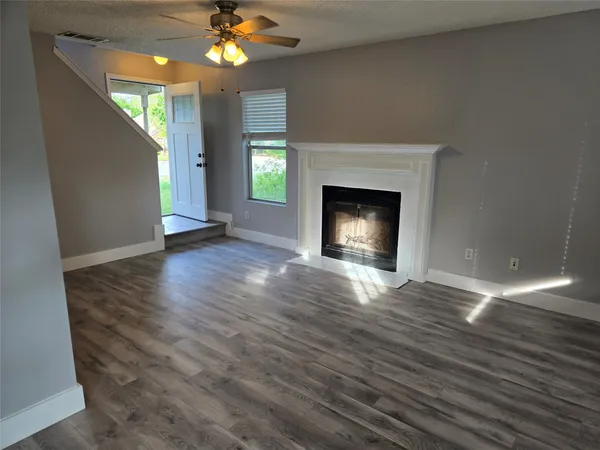 $1,500 | 10001 Parliament House Road, Unit A, Austin, TX 78729