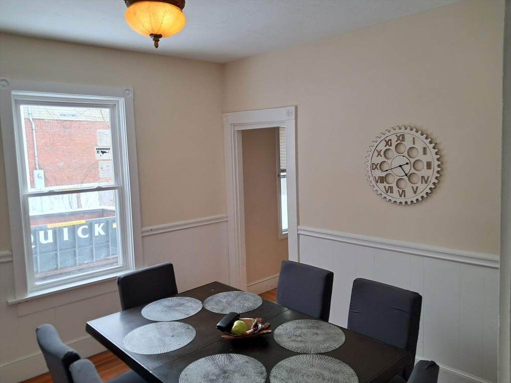 187 Hamilton Street Saugus, MA 01906 - Photo 13 of 35