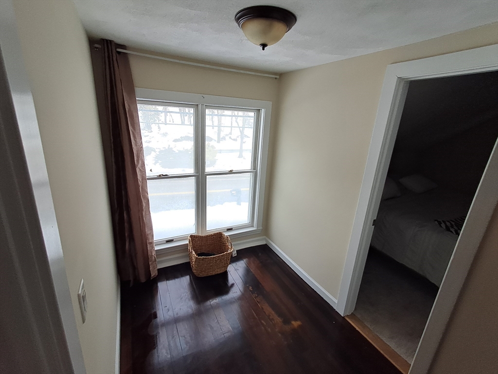 187 Hamilton Street Saugus, MA 01906 - Photo 17 of 35