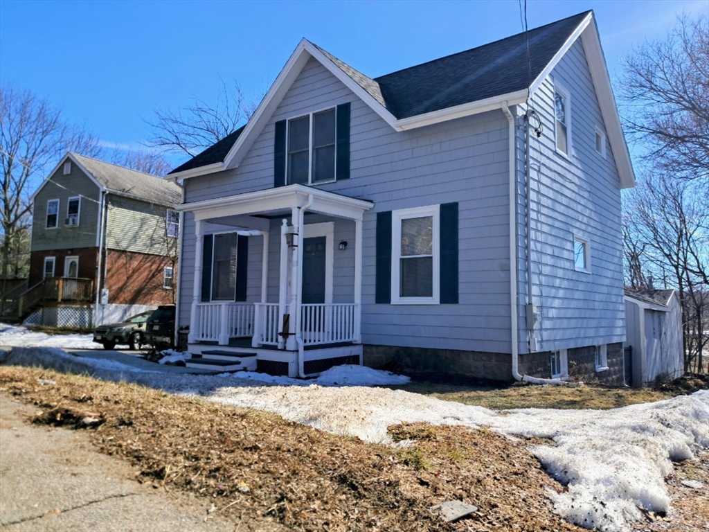 187 Hamilton Street Saugus, MA 01906 - Photo 3 of 35