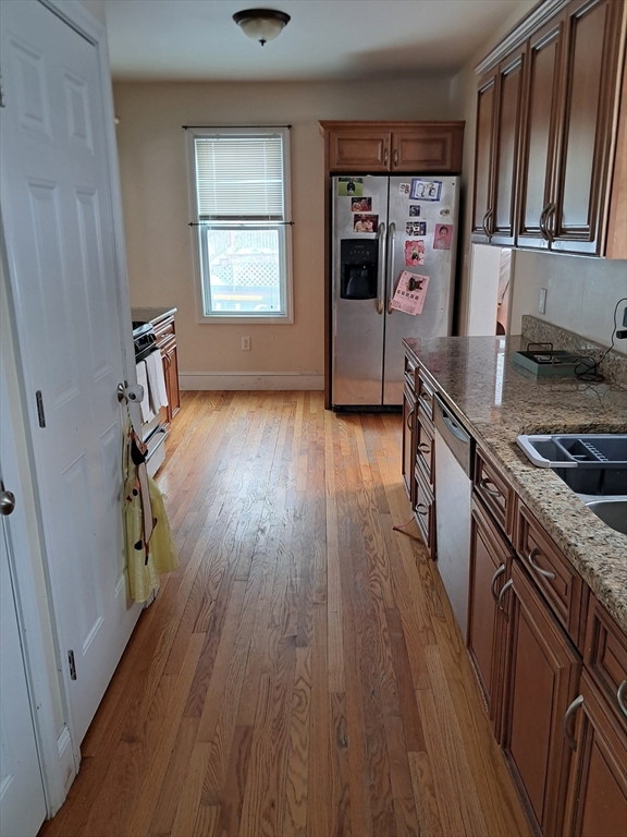 187 Hamilton Street Saugus, MA 01906 - Photo 10 of 35