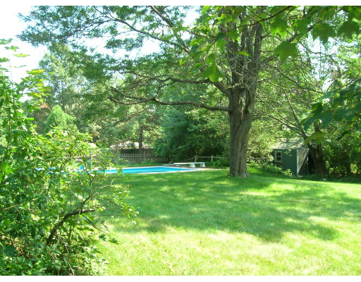 147 Turnpike Road Chelmsford, MA 01824 - Photo 2 of 6 Gallery Image 2