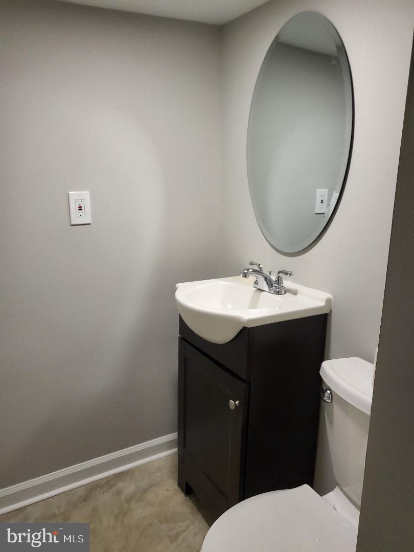 24 South Rosedale Street Baltimore, MD 21229 - Photo 5 of 7