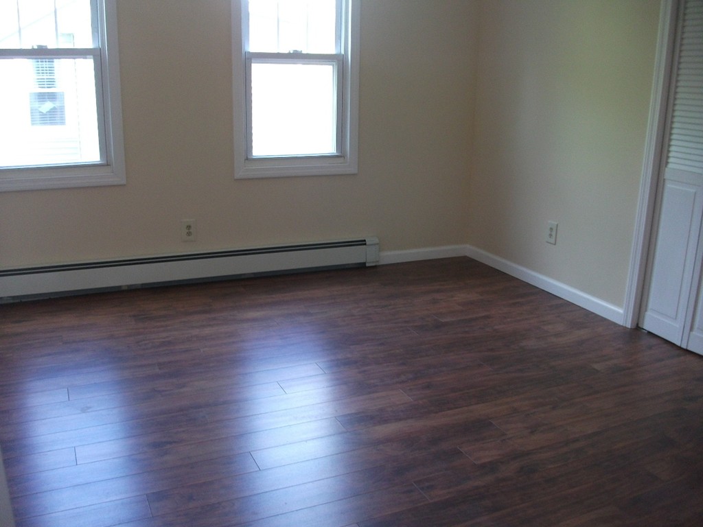 23 Morningside Terrace West Springfield, MA 01089 - Photo 8 of 9 Gallery Image 8