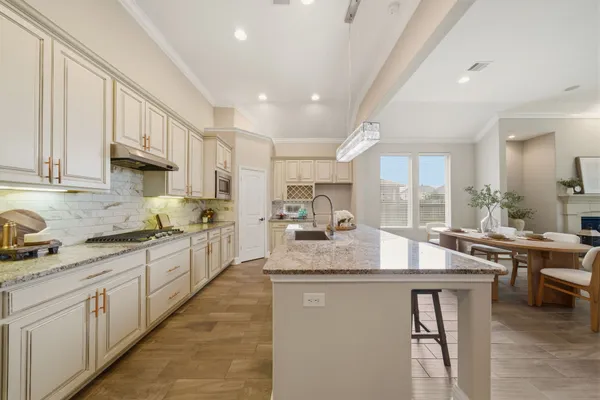 $3,900 | 18619 Navarro Branch Drive, Cypress, TX 77433