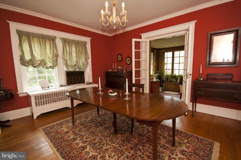 3807 Fenchurch Road Baltimore, MD 21218 - Photo 13 of 28 Dining Room