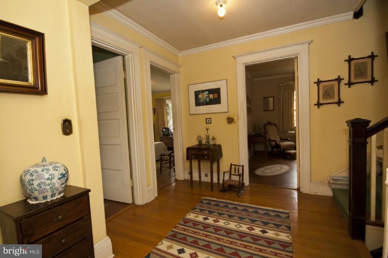 3807 Fenchurch Road Baltimore, MD 21218 - Photo 4 of 28 Interior (General)