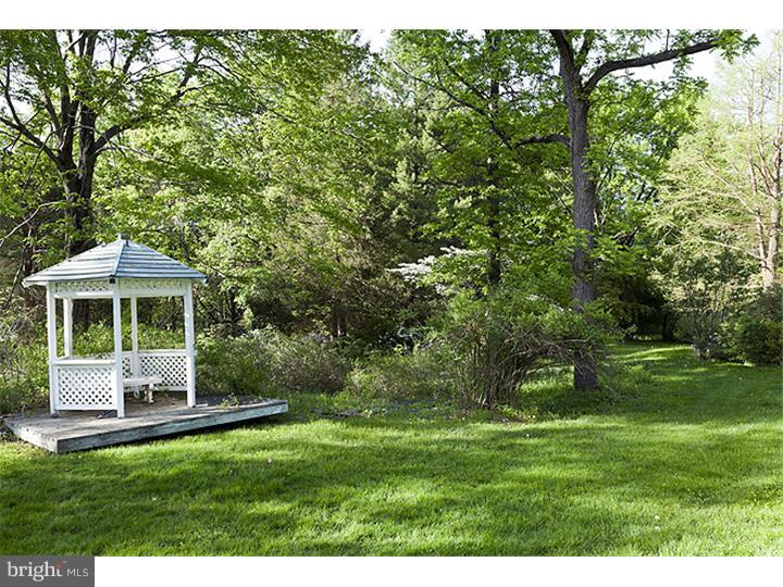 953 Cherry Valley Road Princeton, NJ 08540 - Photo 17 of 17 Exterior Back