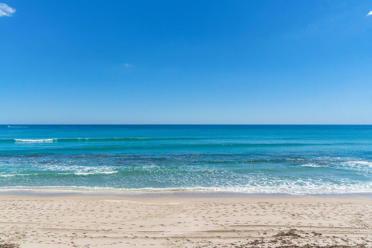 3460 South Ocean Boulevard, Unit 6150 Palm Beach, FL 33480 - Photo 32 of 34 a view of an ocean