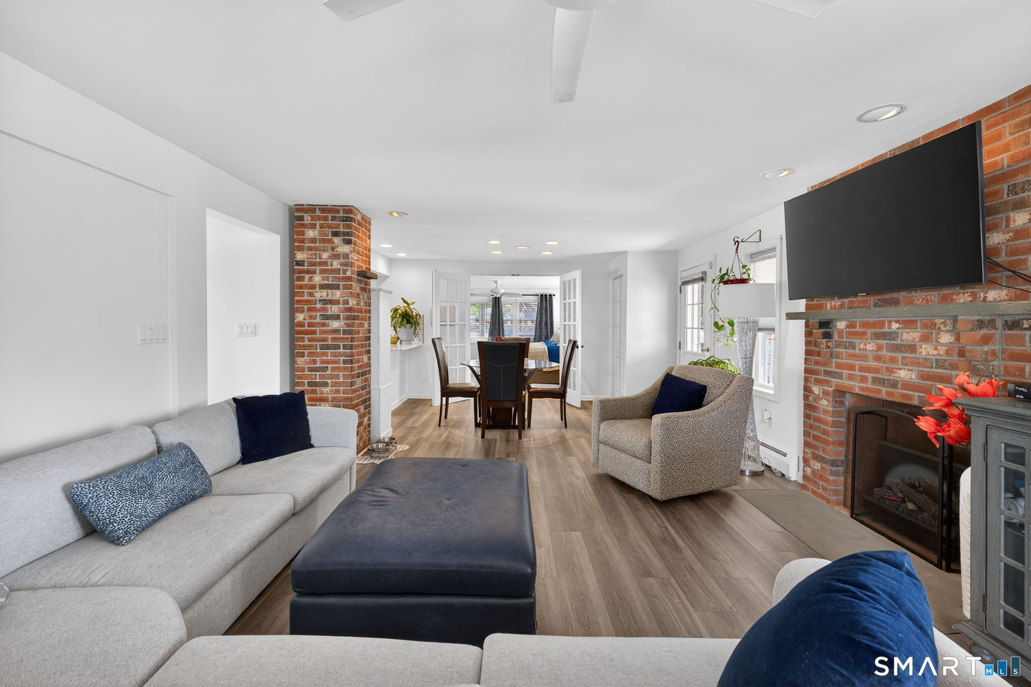 7 Edge Hill Road East Lyme, CT 06357 - Photo 15 of 36