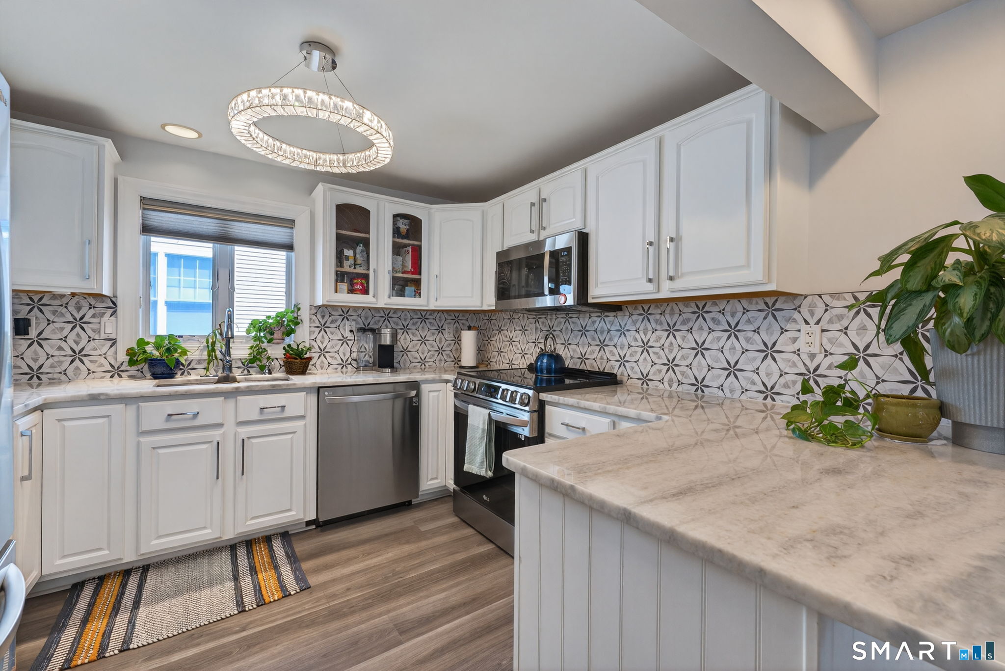 7 Edge Hill Road East Lyme, CT 06357 - Photo 7 of 36