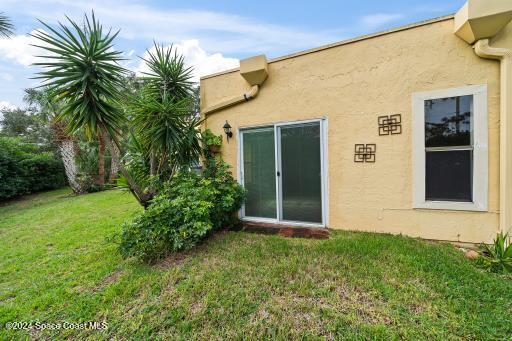 159 Eton Circle Melbourne, FL 32940 - Photo 30 of 32 fialf47m4d