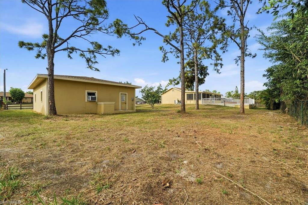 18343 Hawthorne Road Fort Myers, FL 33967 - Photo 38 of 42 Gallery Image 38