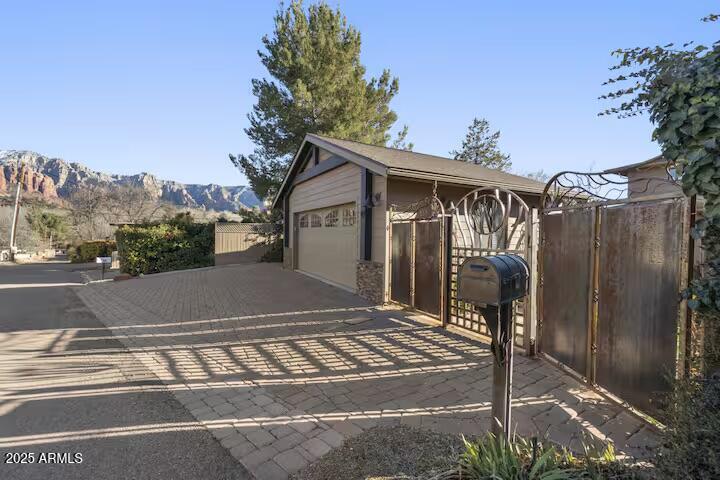 49 Prochnow Road Sedona, AZ 86336 - Photo 46 of 76 49 garage