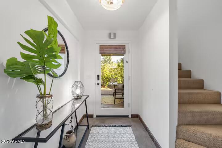 49 Prochnow Road Sedona, AZ 86336 - Photo 71 of 76 a view of entryway with a flower pot and a potted plant