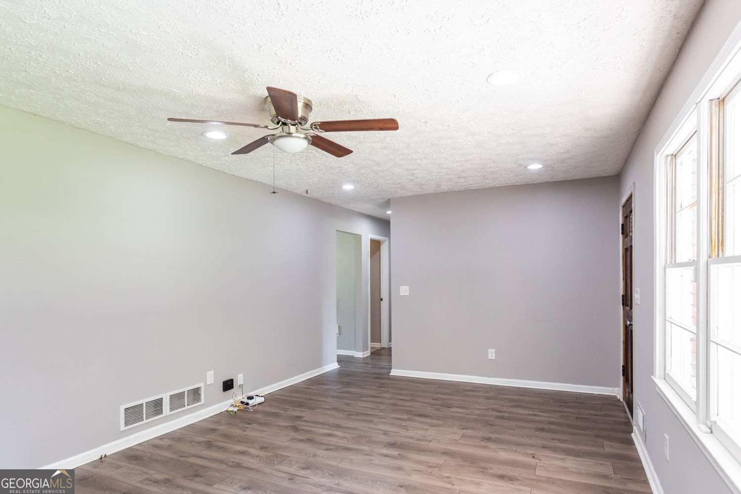 908 East Marable Street Monroe, GA 30656 - Photo 11 of 26
