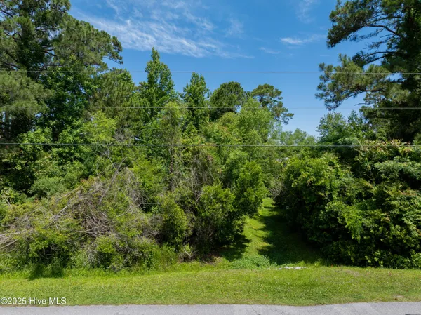 $150,000 | 331 Chadwick Shores Drive, Sneads Ferry, NC 28460