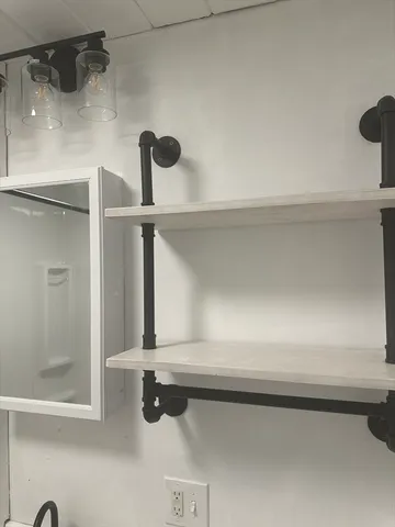 $1,600 | 14 Woodlawn Street, Unit 2, Springfield, MA 01108