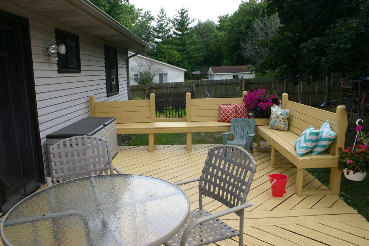 2890 Harvey Street Rochester, MI 48309 - Photo 23 of 42 31300147-22.JPG