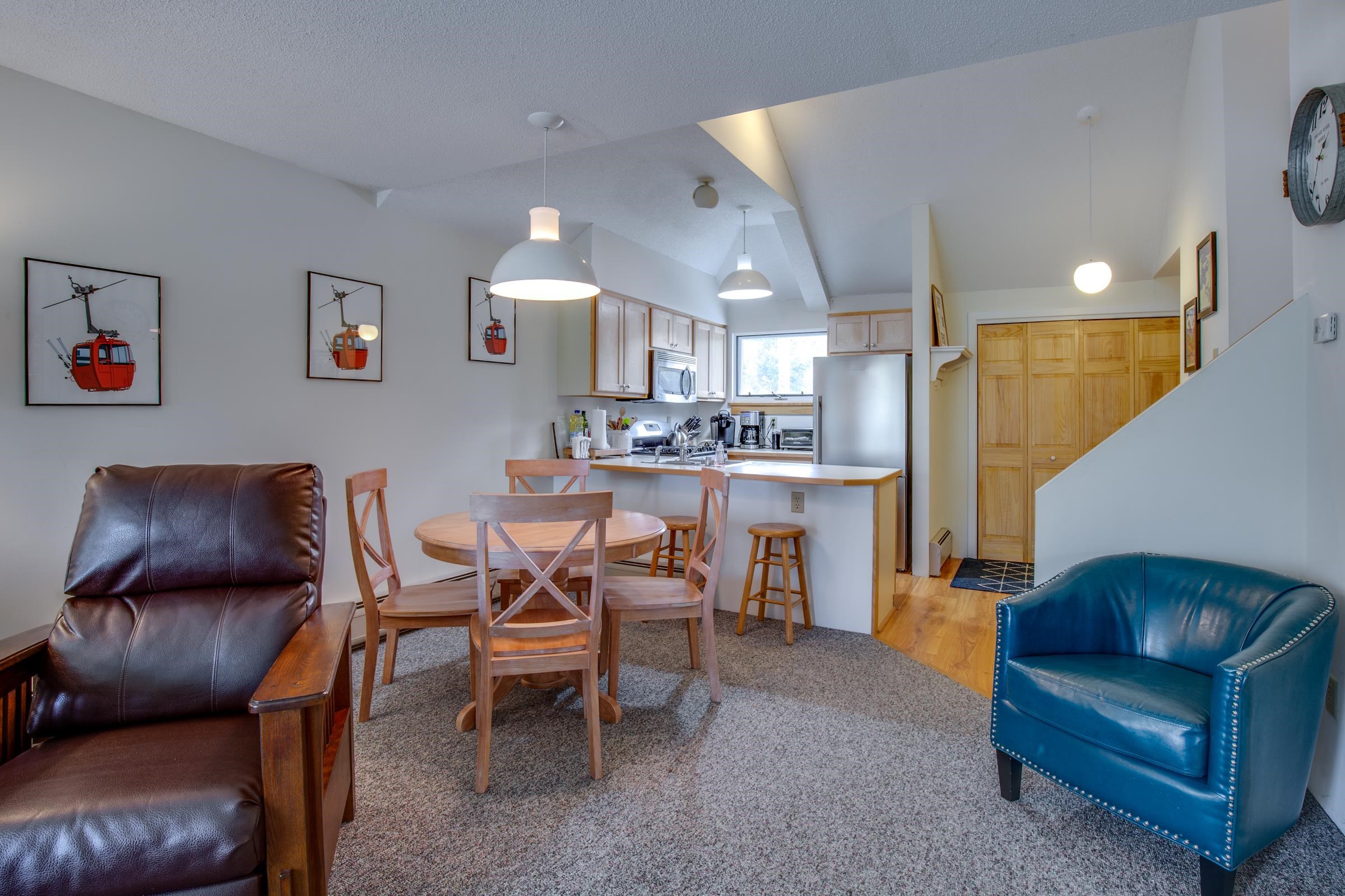 166 Village Circle Road, Unit V37 Killington, VT 05751 - Photo 24 of 28 Gallery Image 24