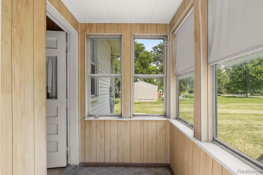12035 Inkster Road Taylor, MI 48180 - Photo 28 of 46