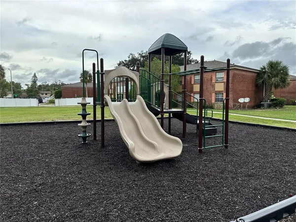 $1,200 | 2517 Caper Lane, Unit 205, Maitland, FL 32751