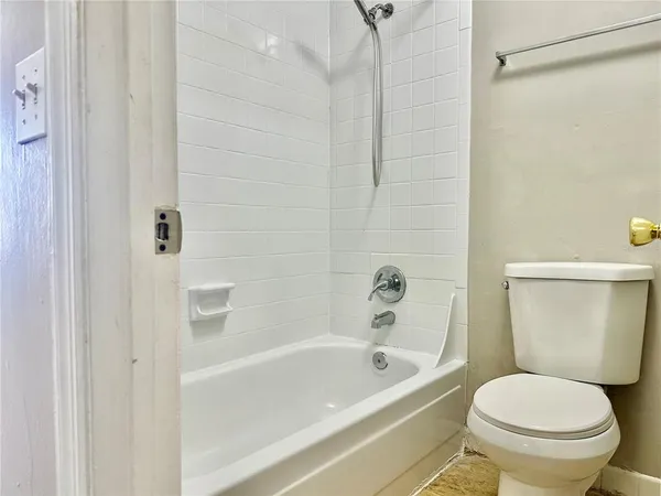 $1,200 | 2517 Caper Lane, Unit 205, Maitland, FL 32751