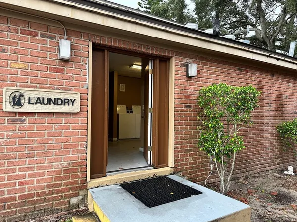 $1,200 | 2517 Caper Lane, Unit 205, Maitland, FL 32751