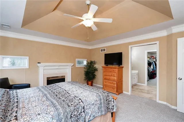 $999,999 | 25601 69th Terrace, Shawnee, KS 66226