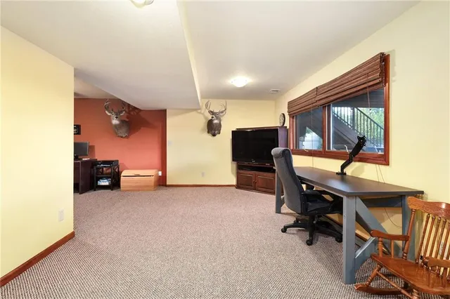 $999,999 | 25601 69th Terrace, Shawnee, KS 66226