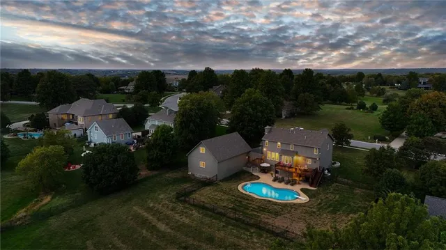 $965,000 | 25601 69th Terrace, Shawnee, KS 66226