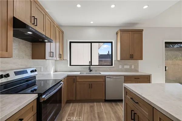 $1,425,000 | 4208 New York Avenue, La Crescenta, CA 91214