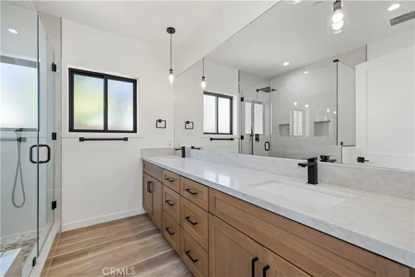 $1,425,000 | 4208 New York Avenue, La Crescenta, CA 91214