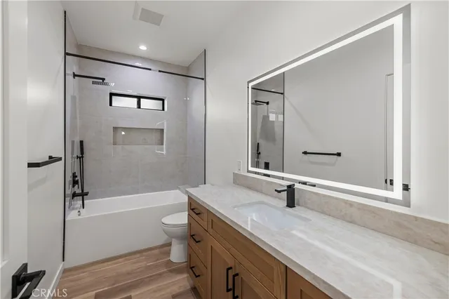 $1,595,000 | 4208 New York Avenue, La Crescenta, CA 91214