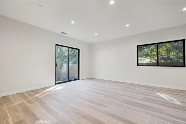$1,425,000 | 4208 New York Avenue, La Crescenta, CA 91214