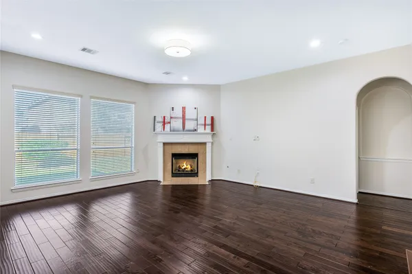 $2,800 | 24322 Bella Florence Drive, Richmond, TX 77406