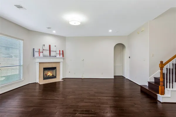 $2,800 | 24322 Bella Florence Drive, Richmond, TX 77406