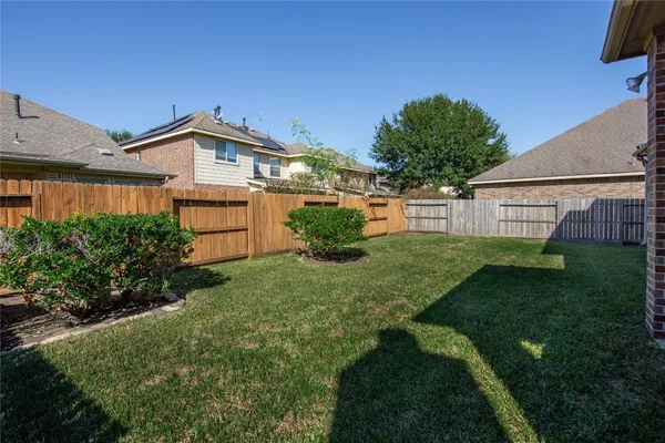 $2,800 | 24322 Bella Florence Drive, Richmond, TX 77406