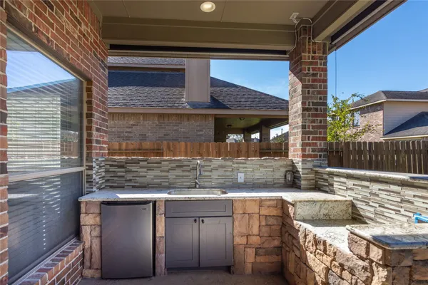 $2,800 | 24322 Bella Florence Drive, Richmond, TX 77406