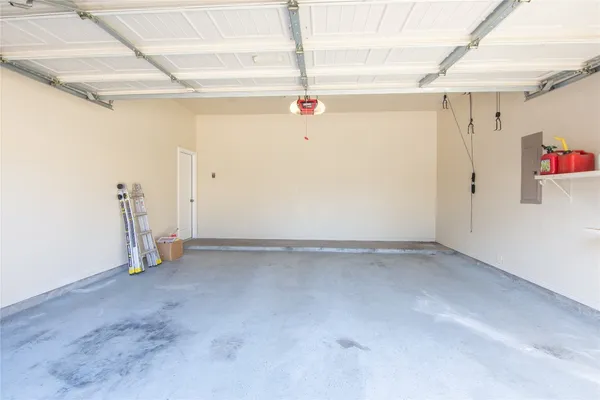 $2,800 | 24322 Bella Florence Drive, Richmond, TX 77406