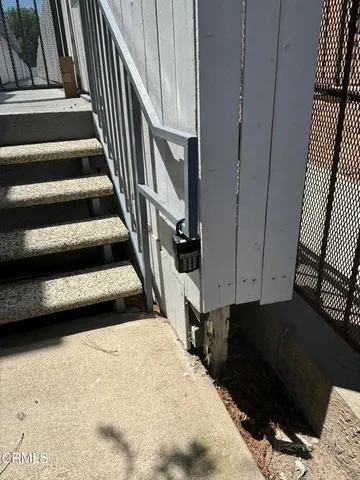 a view of entryway and hall