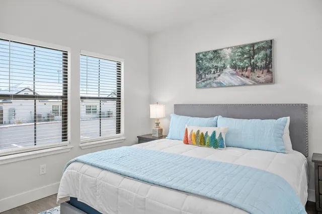 $345,000 | 930 South Eagle Street, Unit 203, Fredericksburg, TX 78624