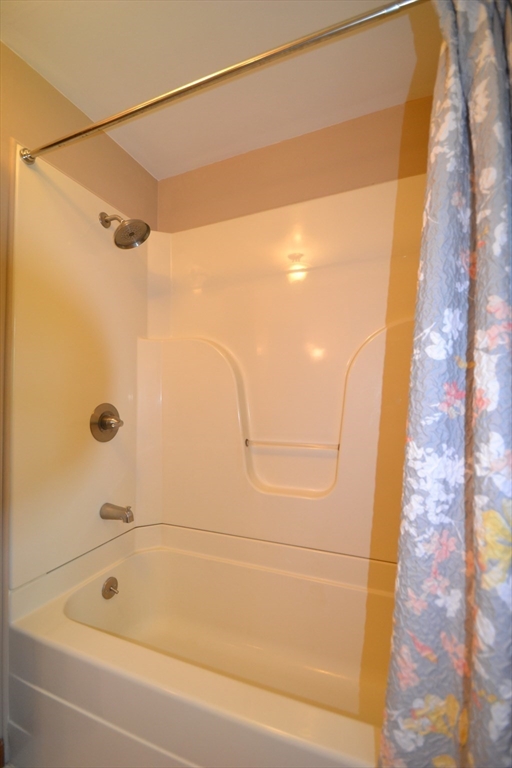 18 Bennett Road Rochester, MA 02770 - Photo 27 of 42