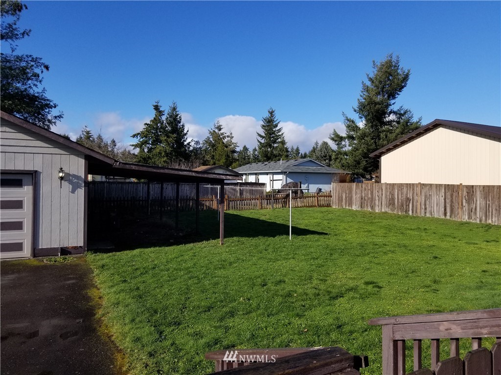 206 Rochester Street East Rainier, WA 98576 - Photo 2 of 17 Gallery Image 2