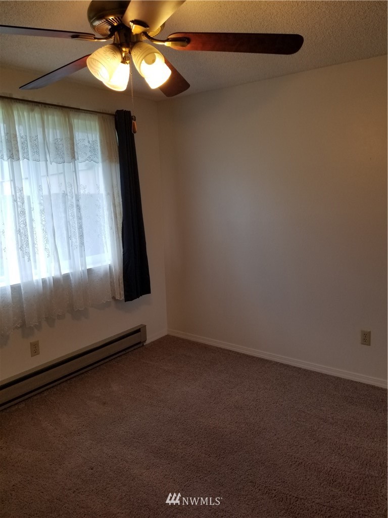 206 Rochester Street East Rainier, WA 98576 - Photo 15 of 17 Gallery Image 15