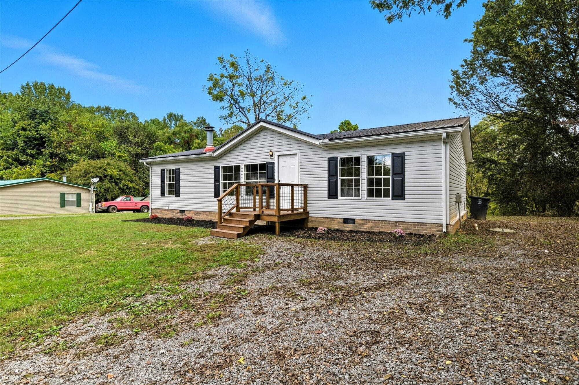816 Ivory Road Athens, TN 37303 - Photo 2 of 19