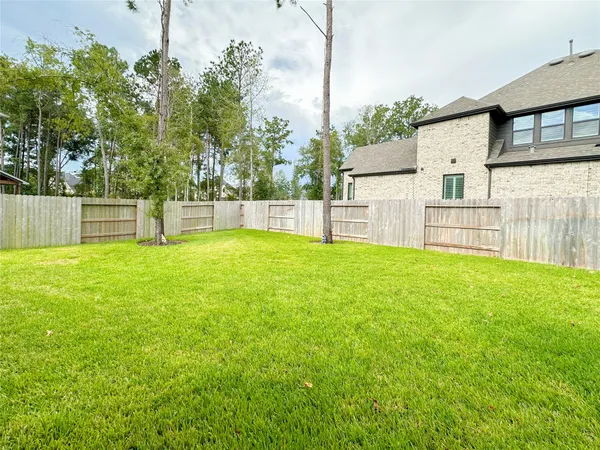 $3,850 | 308 Mallory Court, Montgomery, TX 77316